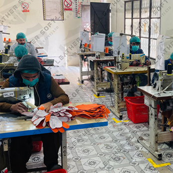 Stitching unit worker 2